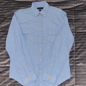 Banana Republic Light Blue Casual Button Down Shirt